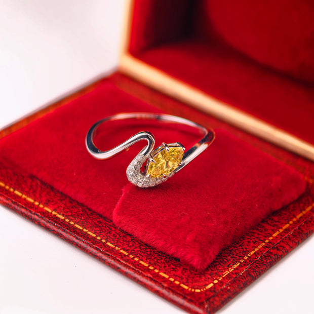 me008 14K White Gold 0.33 Carat Marquise Cut Lab-Grown Diamond E Yellow Ring