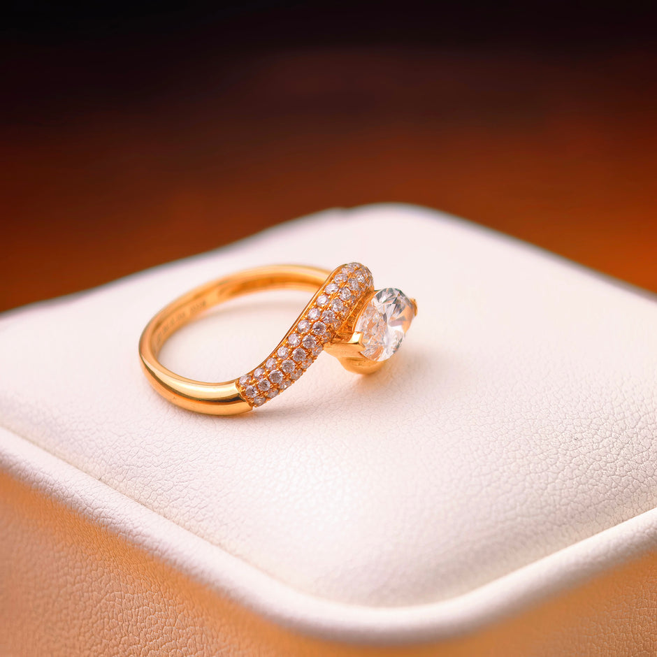 me007 14K Yellow Gold 1.09 Carat Marquise Cut Lab-Grown Diamond E VVS2 Ring