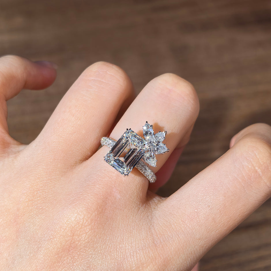 ed002 14K White Gold 5.02 Carat Emerald Cut Lab-Grown Diamond E VVS2 Ring