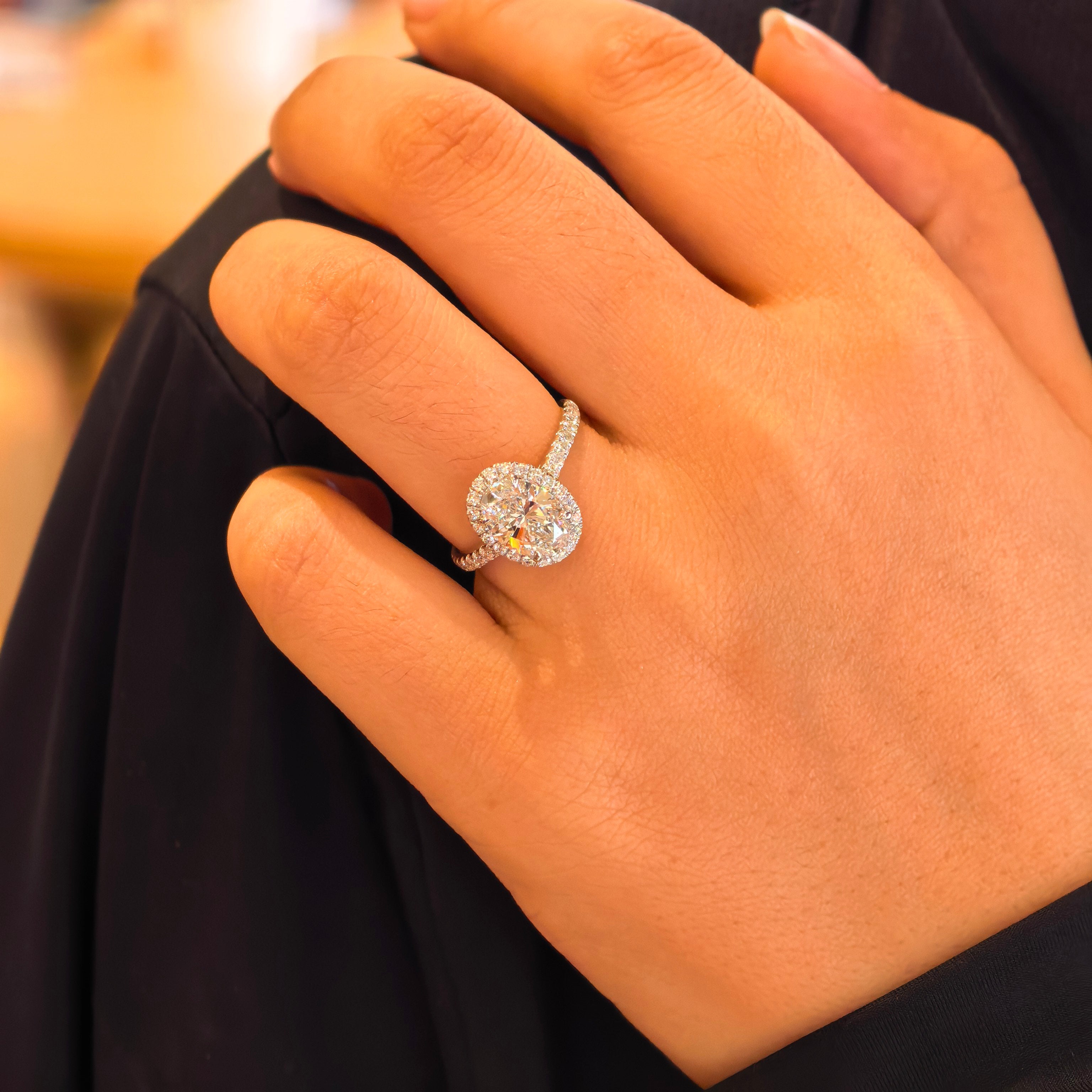 14K White Gold 1.5 Carat OVAL Lab-Grown Diamond E VVS2 Ring with Diamond Halo