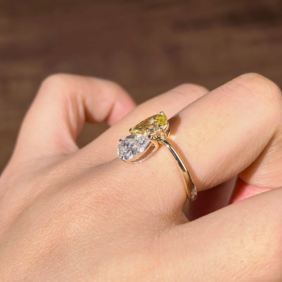 tw001 14K Yellow Gold White Gold 1.02+1.03 Carat Pear Shape Lab-Grown Diamond Solitaire Ring