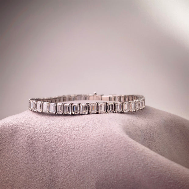 bt1021 14k white gold bracelet T:14.54 D:24.35 ct size18#