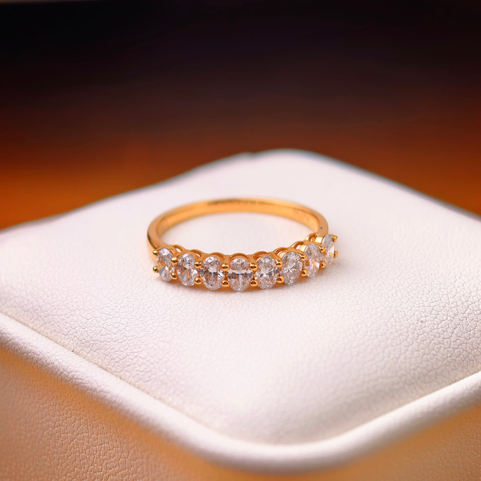 bd016 14k yellow gold band ring T:2.2 g, D:0.9 ct