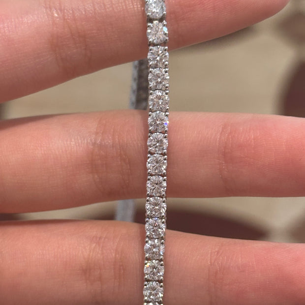 private link for ___Sherry01, necklace,23 points each diamond,14k white gold, total gold weight is 24.62gr