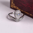 14K White Gold 1.03 Carat Pear Shape Lab-Grown Diamond E VVS2 Ring with Diamond Halo