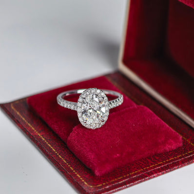 14K White Gold 1.5 Carat OVAL Lab-Grown Diamond E VVS2 Ring with Diamond Halo