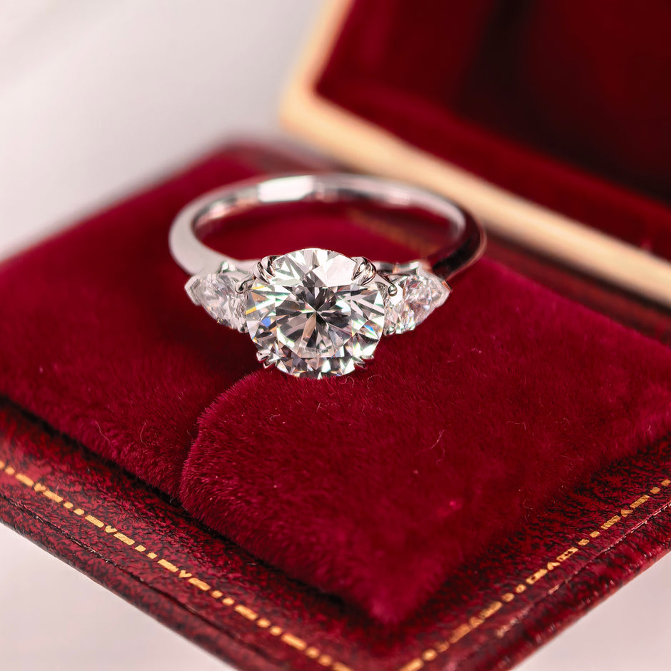 14k White Gold 2.00 Carat Round Lab-Grown Diamond E VVS2 Three-Stone Ring with Pear Side Stones