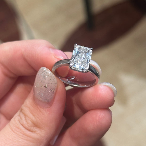 deposit private link for Chelsea Renee Celeri,4ct E color VVS2 emerald cut diamond with yellow gold band, hidden halo, size 7.5