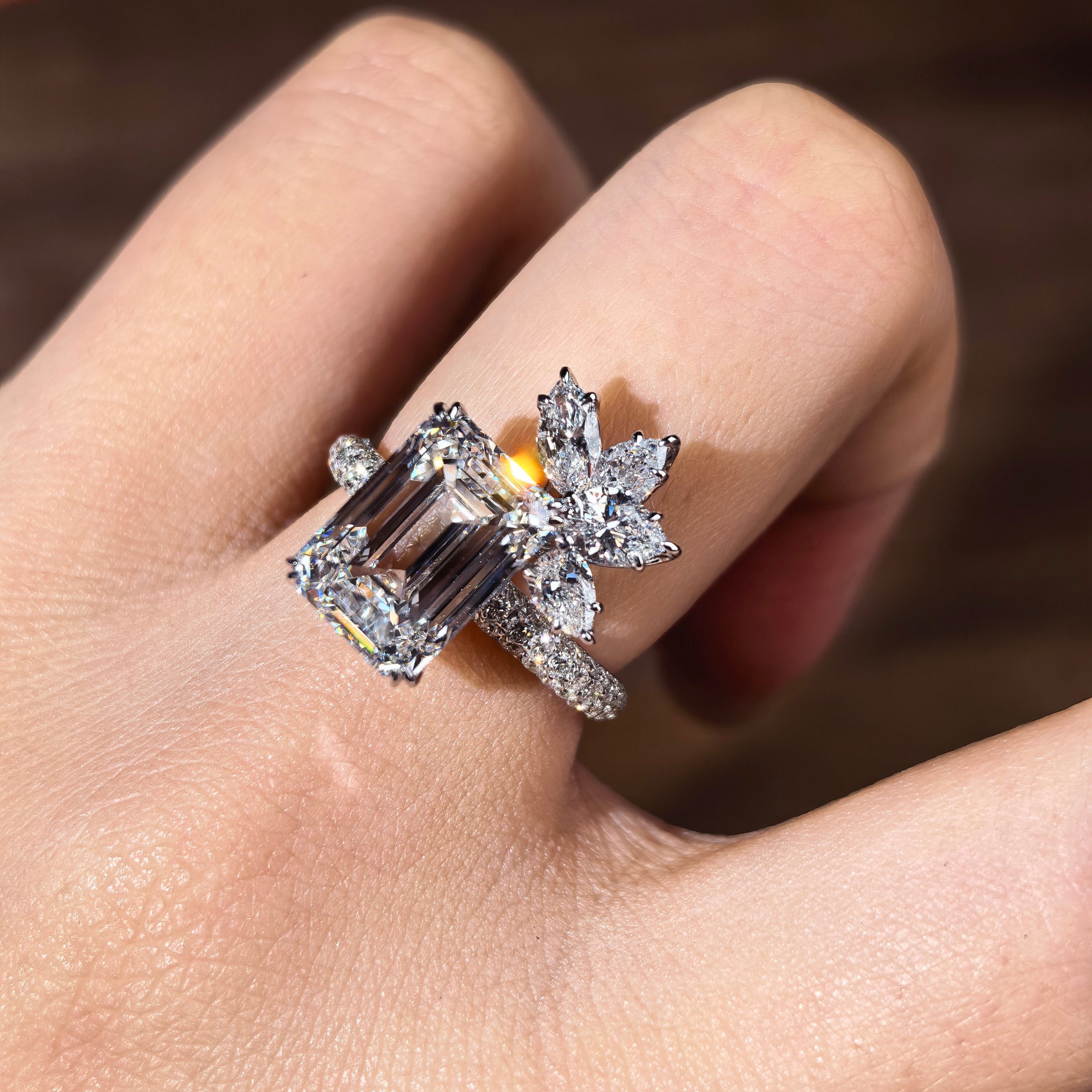 ed002 14K White Gold 5.02 Carat Emerald Cut Lab-Grown Diamond E VVS2 Ring