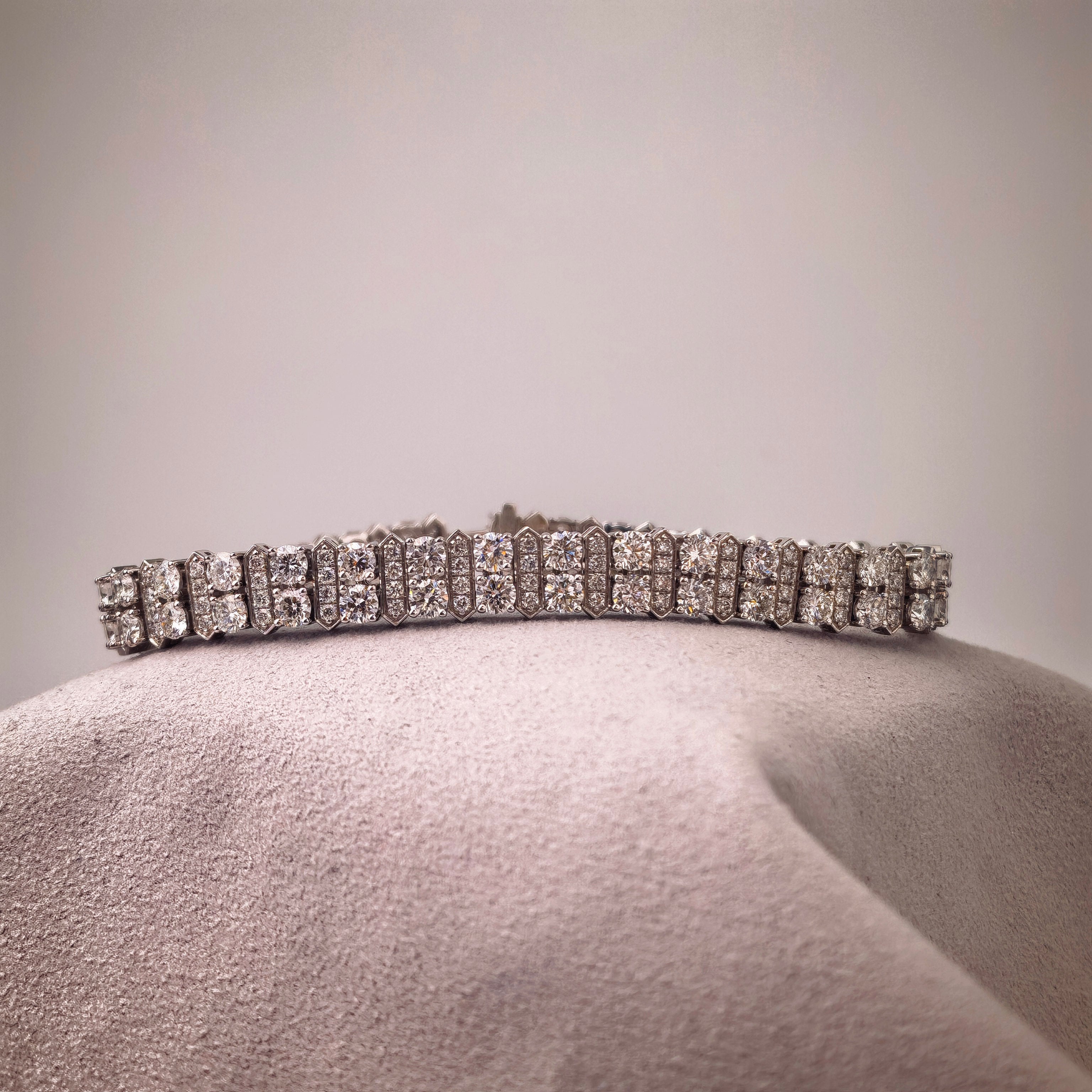 bt1019 14k white gold bracelet T:24.16 D:m7.98+1.44 ct size17#