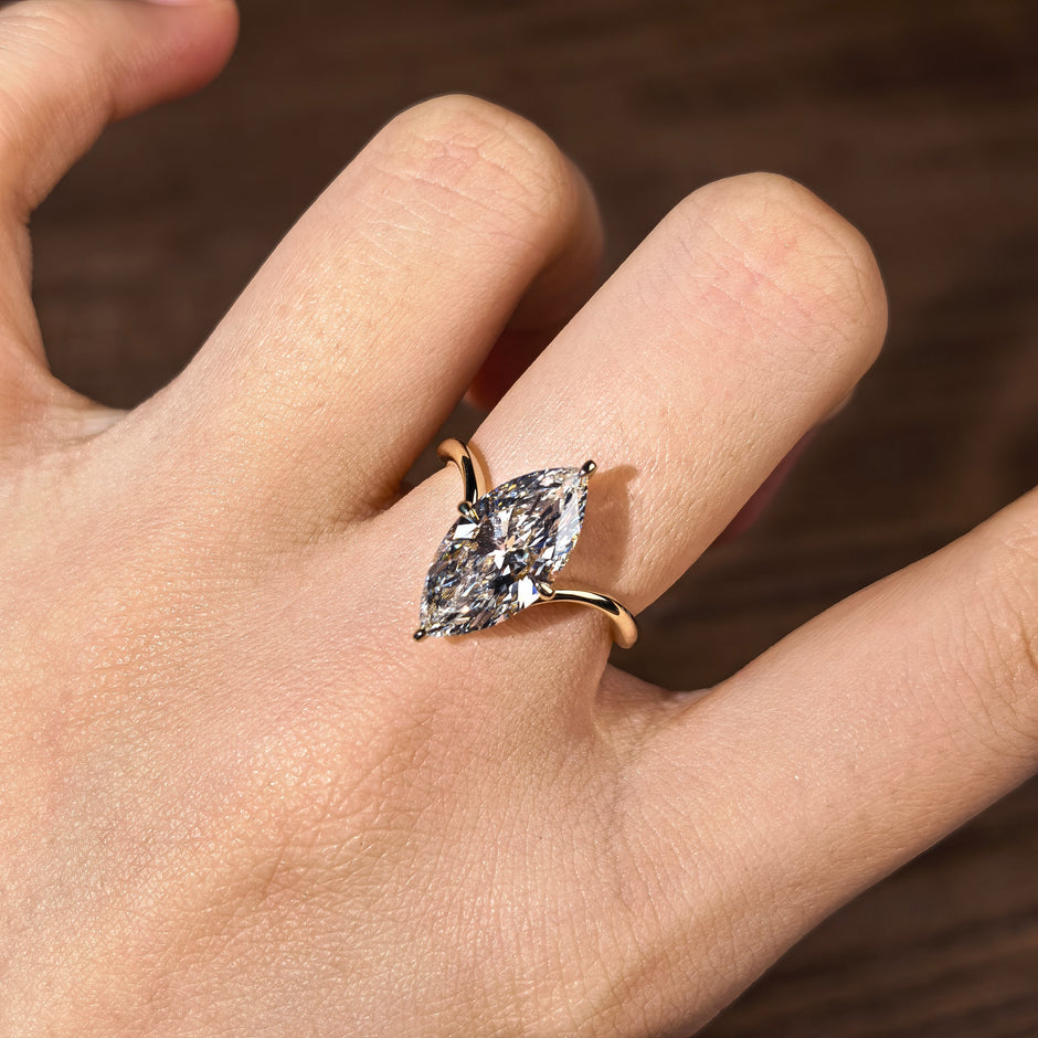 me005 14K Yellow Gold 3.05 Carat Marquise Cut Lab-Grown Diamond E VVS2 Solitaire Ring