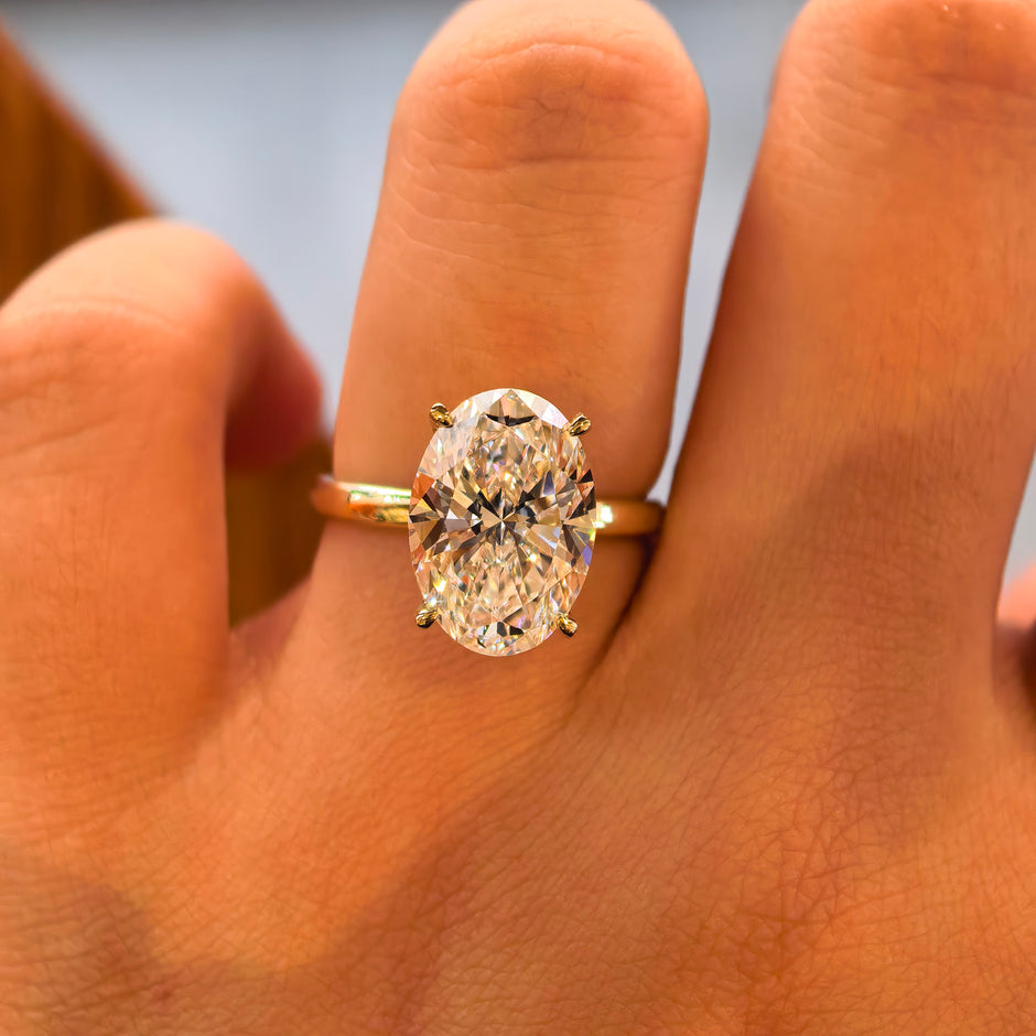 14k Yellow Gold 5.09 Carat Oval Cut Lab-Grown Diamond E VVS2 Hidden Halo