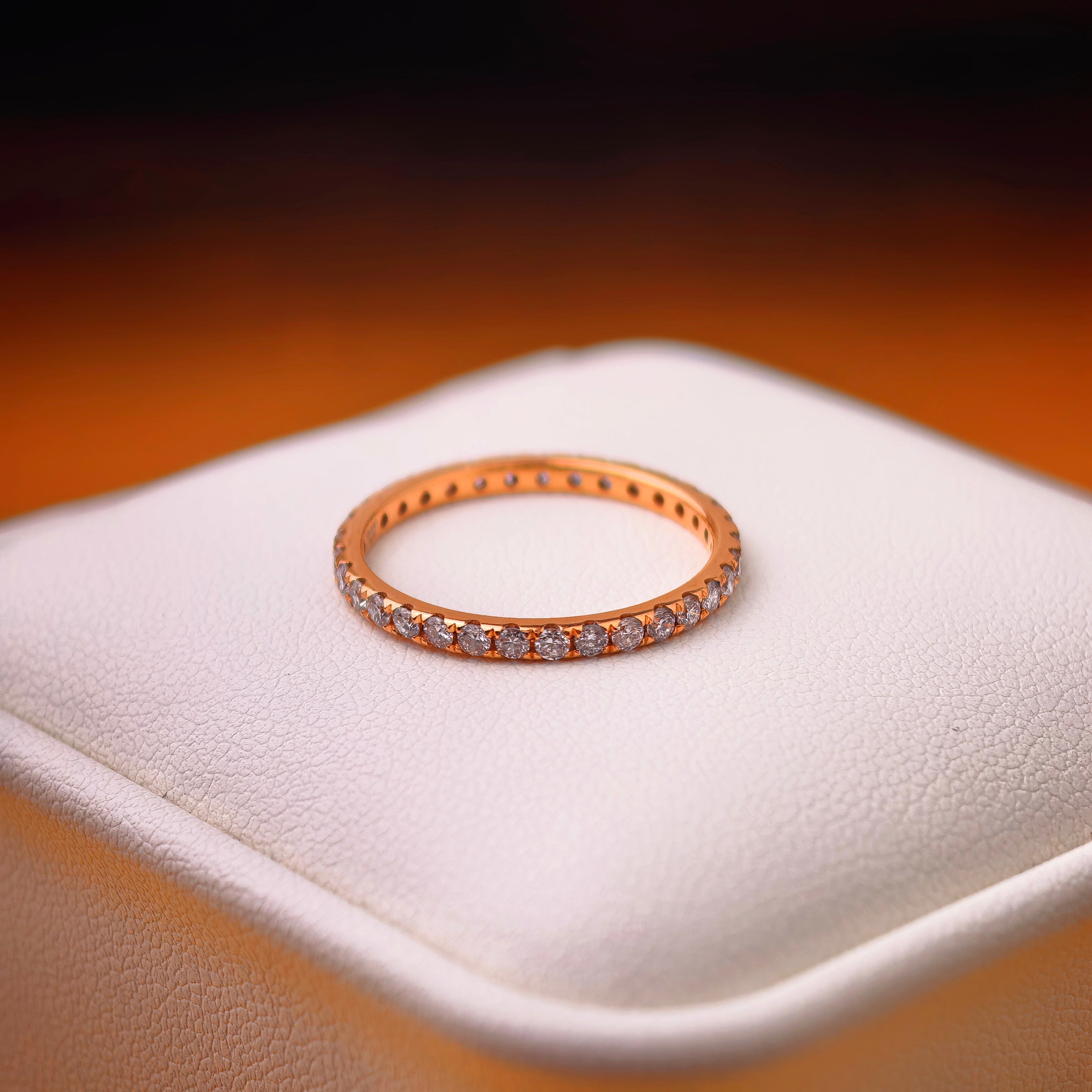 bd019 14k yellow gold band ring T:1.356 g, D:0.62 ct