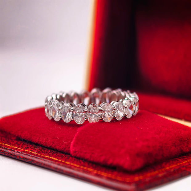 bd022 14k white gold band ring T:2.88 g, D:3.38 ct