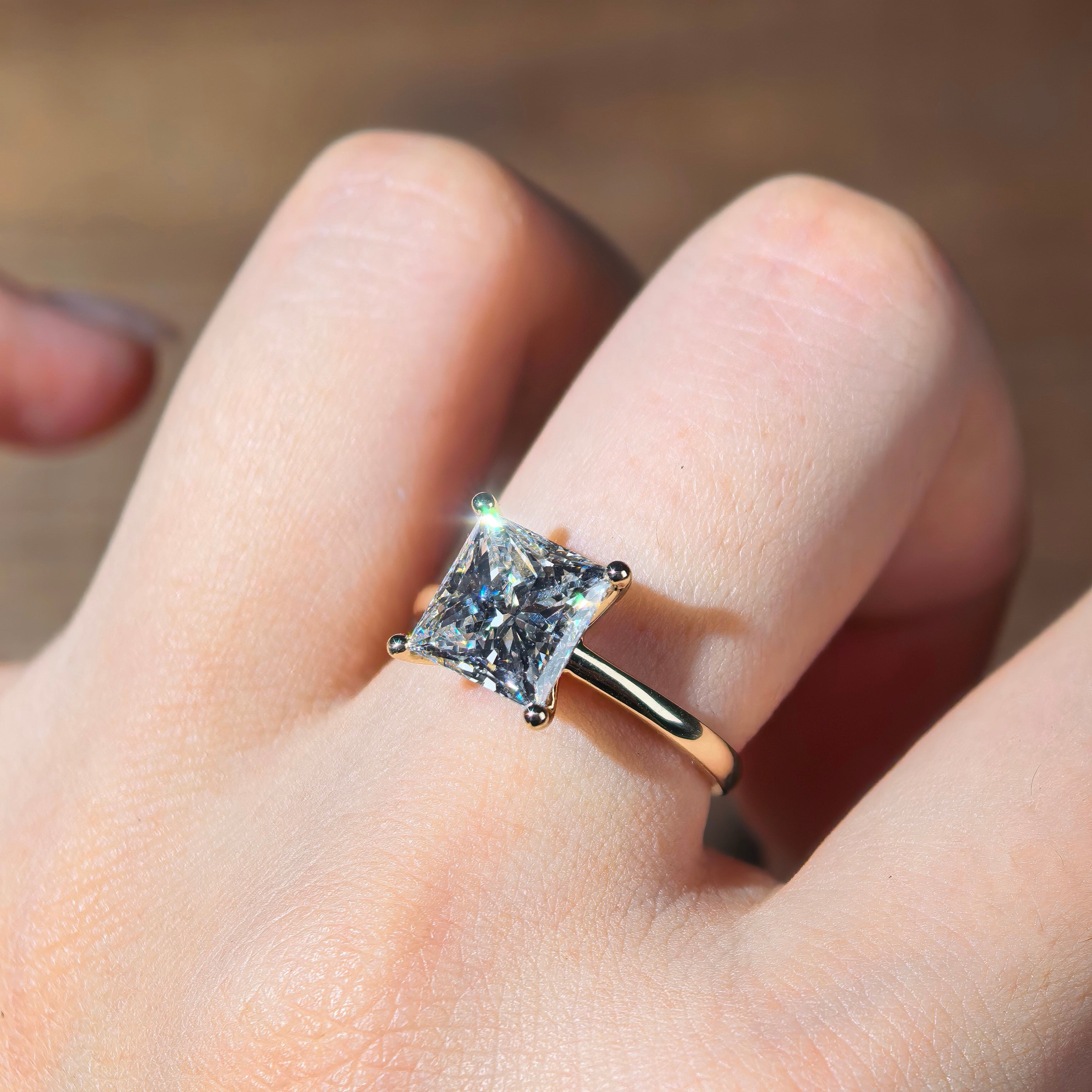ps001 14K Yellow Gold 3.00 Carat Princess Cut Lab-Grown Diamond E VVS2 Solitaire Ring