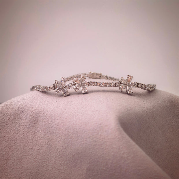 bt1014 14k white gold bracelet T:8.94 D:m1.74+2.83 ct size18#