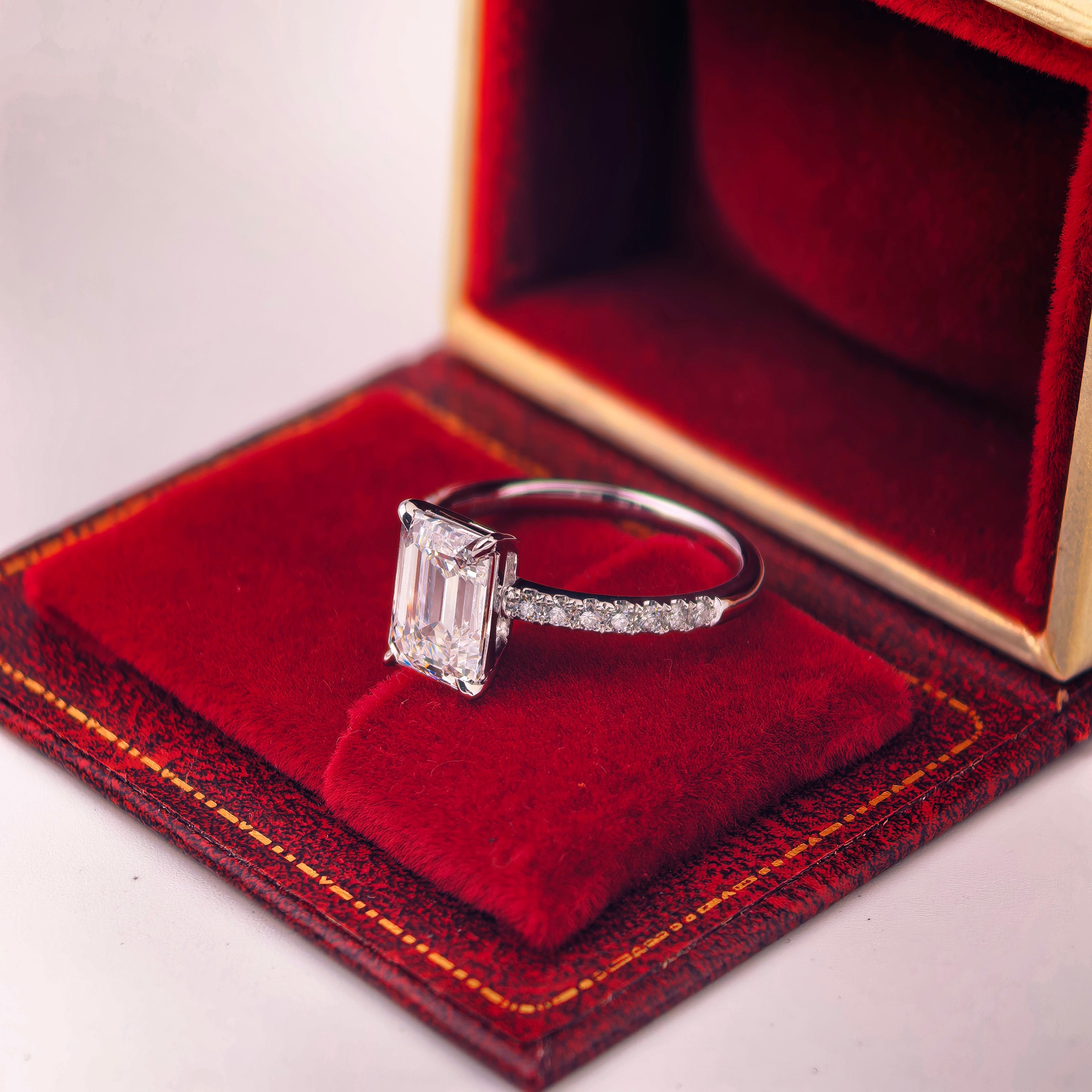 ed004 14K White Gold 2.11 Carat Emerald Cut Lab-Grown Diamond E VVS2 Solitaire Ring