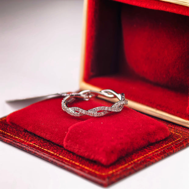 bd004 14k white gold band ring T:1.63g
