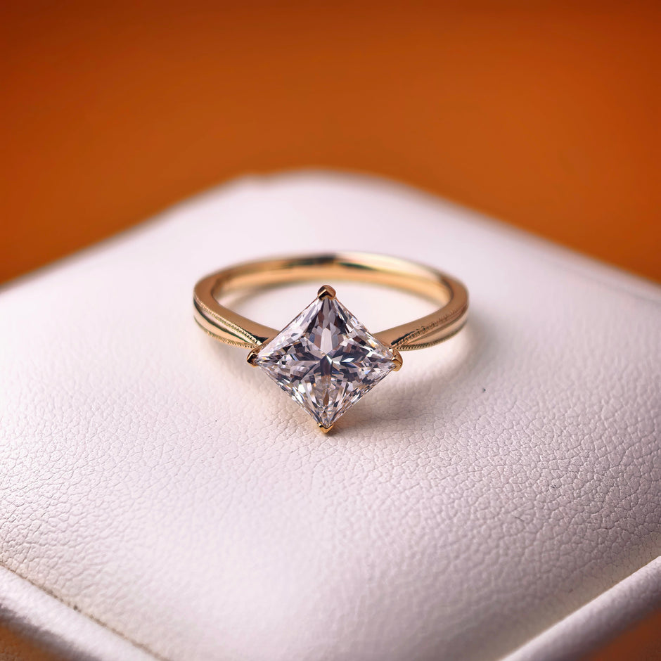 ps002 14K Yellow Gold 2.08 Carat Princess Cut Lab-Grown Diamond E VVS2 Solitaire Ring