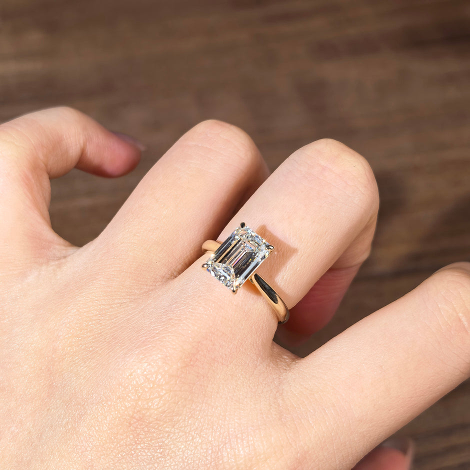 ed005 14K Yellow Gold 3.07 Carat Emerald Cut Lab-Grown Diamond E VVS2 Solitaire Ring