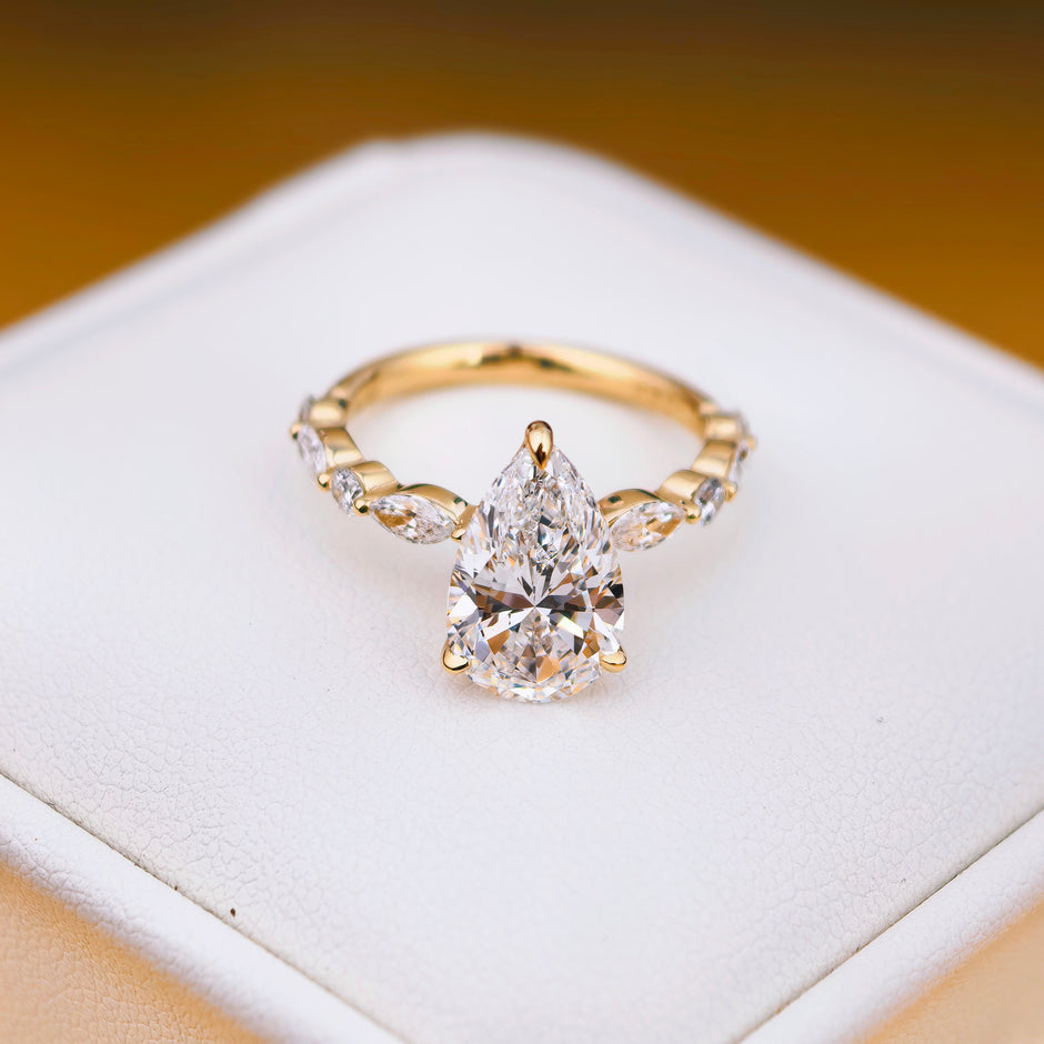 pr005 14K Yellow Gold 3.01 Carat Pear Shape Lab-Grown Diamond E VVS2 Ring with Pear and Round Diamond Side Stones ring