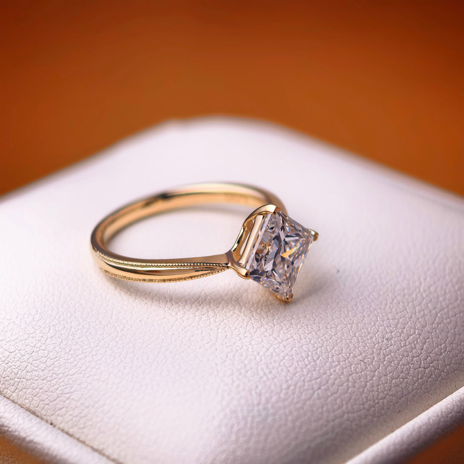ps002 14K Yellow Gold 2.08 Carat Princess Cut Lab-Grown Diamond E VVS2 Solitaire Ring