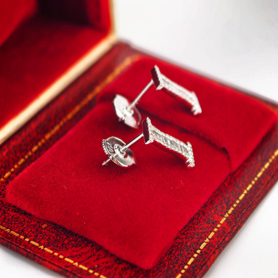14K White Gold Lab-Grown Diamond Initial I Stud Earrings